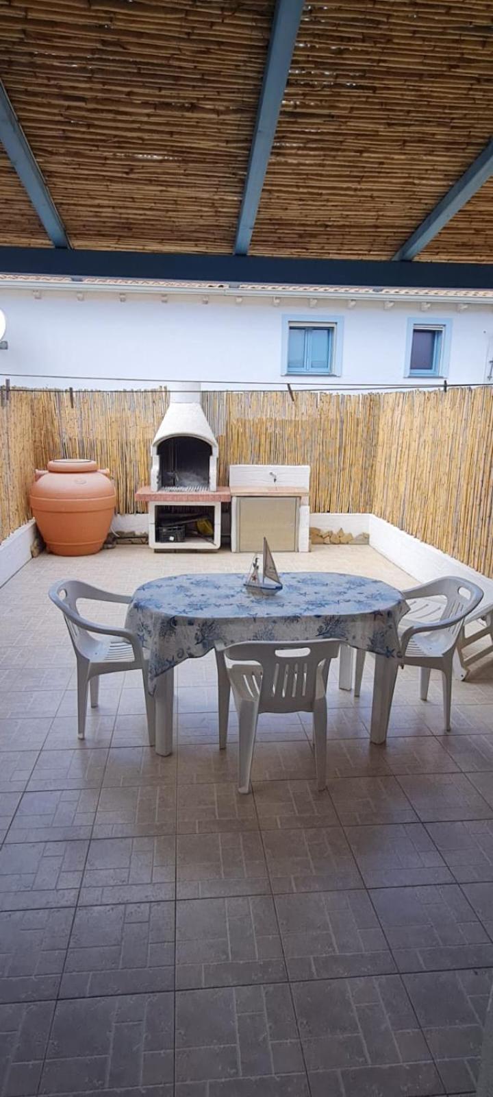 Sa Domu Tabarchina Villa Calasetta Exterior photo